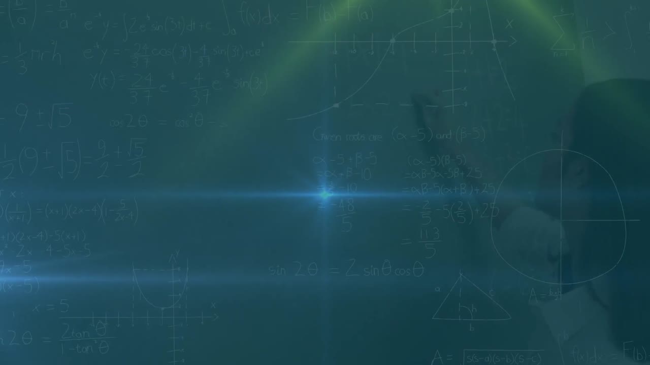 초록색 빛 위에 움직이는 모양의 애니메이션과 검정판에 글을 쓰는 여성