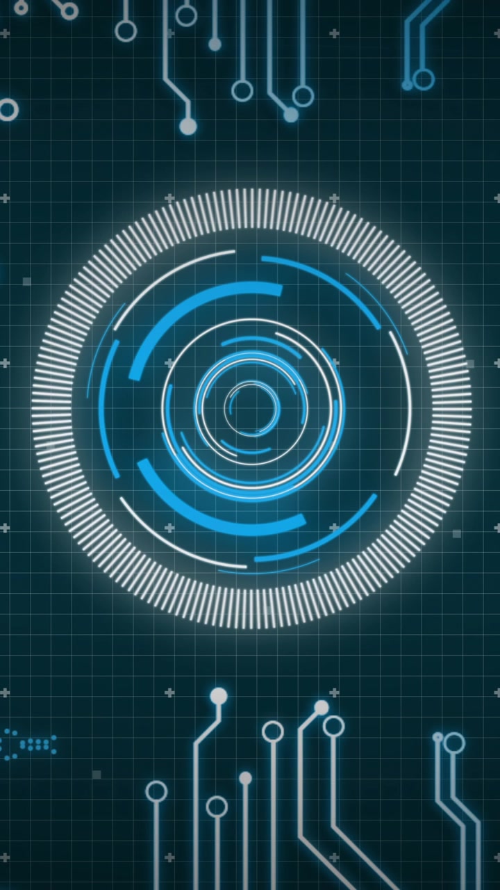 Animation von Analyse und Datenverarbeitung über einer Leiterplatte auf einem Bildschirm