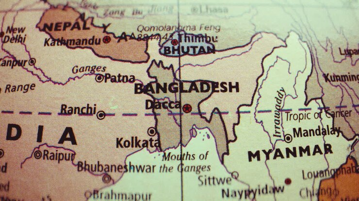 Map of Bangladesh and surrounding countries