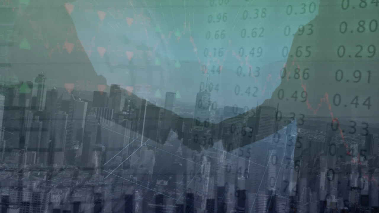 procesamiento de datos del mercado de valores sobre la silueta de personas de negocios estrechando la mano contra el paisaje urbano