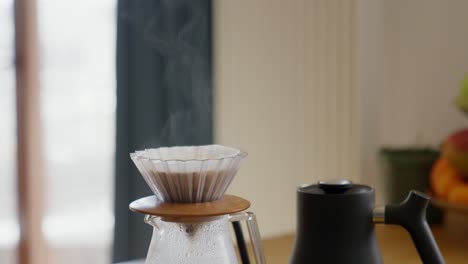 making pour over coffee