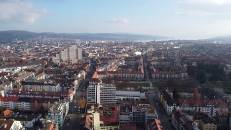 Aerial-View-Of-Zurich-City,-Global-Center-For-Banking-And-Finance-In-Switzerland