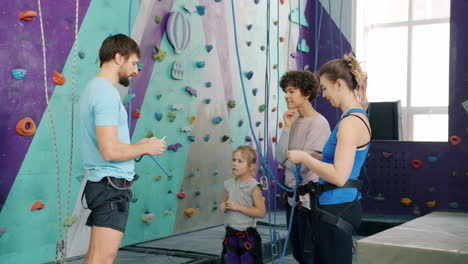 family rock climbing lesson