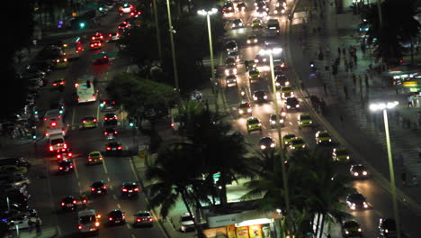 Calles-De-La-Ciudad-Moderna-En-La-Noche