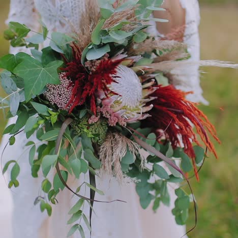 bride holding wedding bouquet