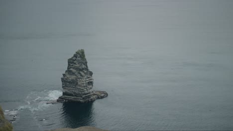 Cliffs-of-Moher-Branaunmore-Cloudy