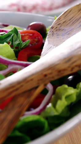 ensalada en un tazón