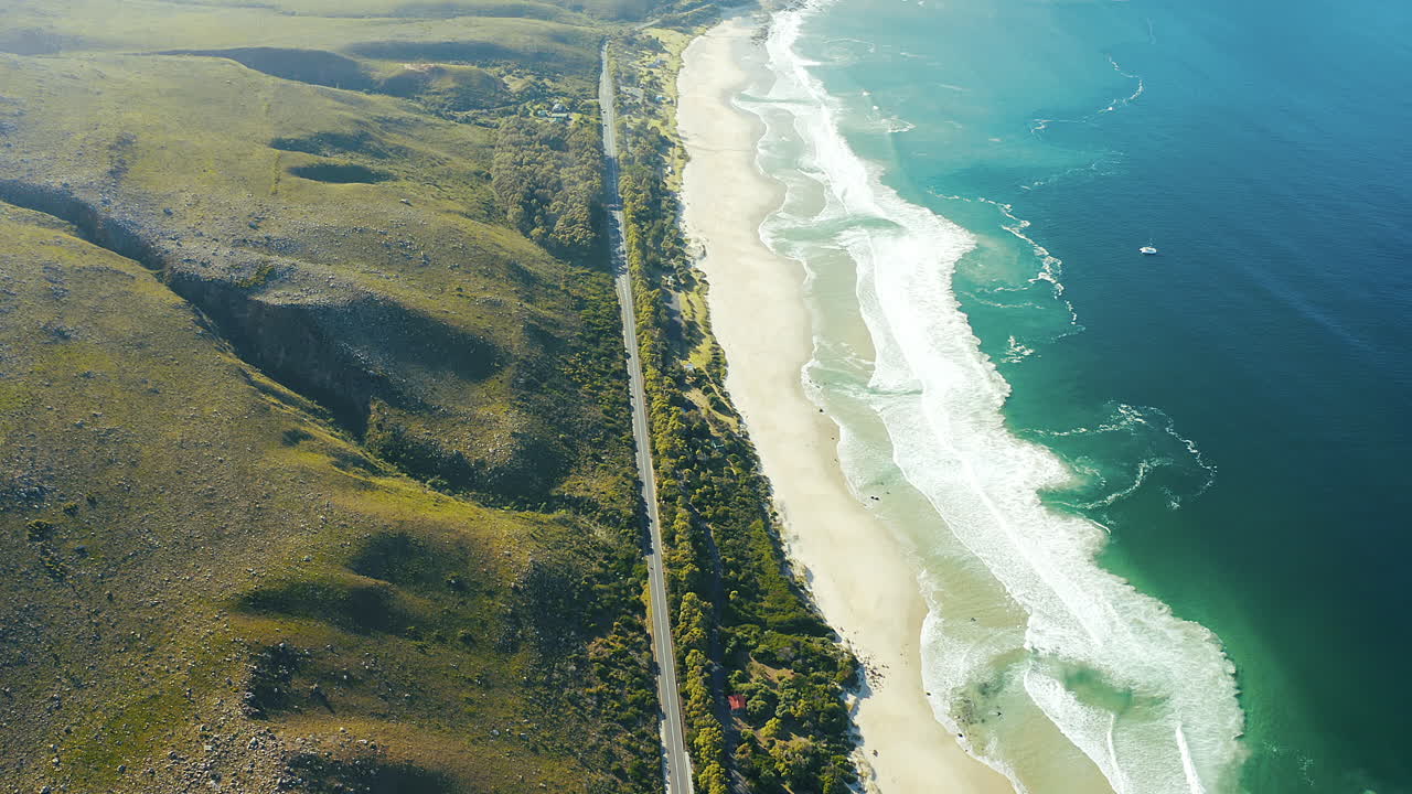 해안가에는 모든 것이 평온합니다.