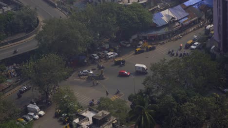 Zeitraffer-Brücke-In-Der-Nähe-Von-Mandlik-Brücke-Nm-Joshi-Marg-Planet-Godrej-Byculla-Zoo-Mumbai-Indien-Maharashtra-Draufsicht-Ampel