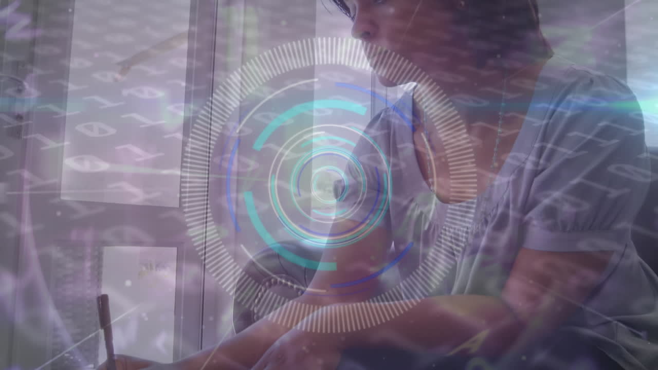 animación de codificación binaria sobre una nota escrita por una mujer