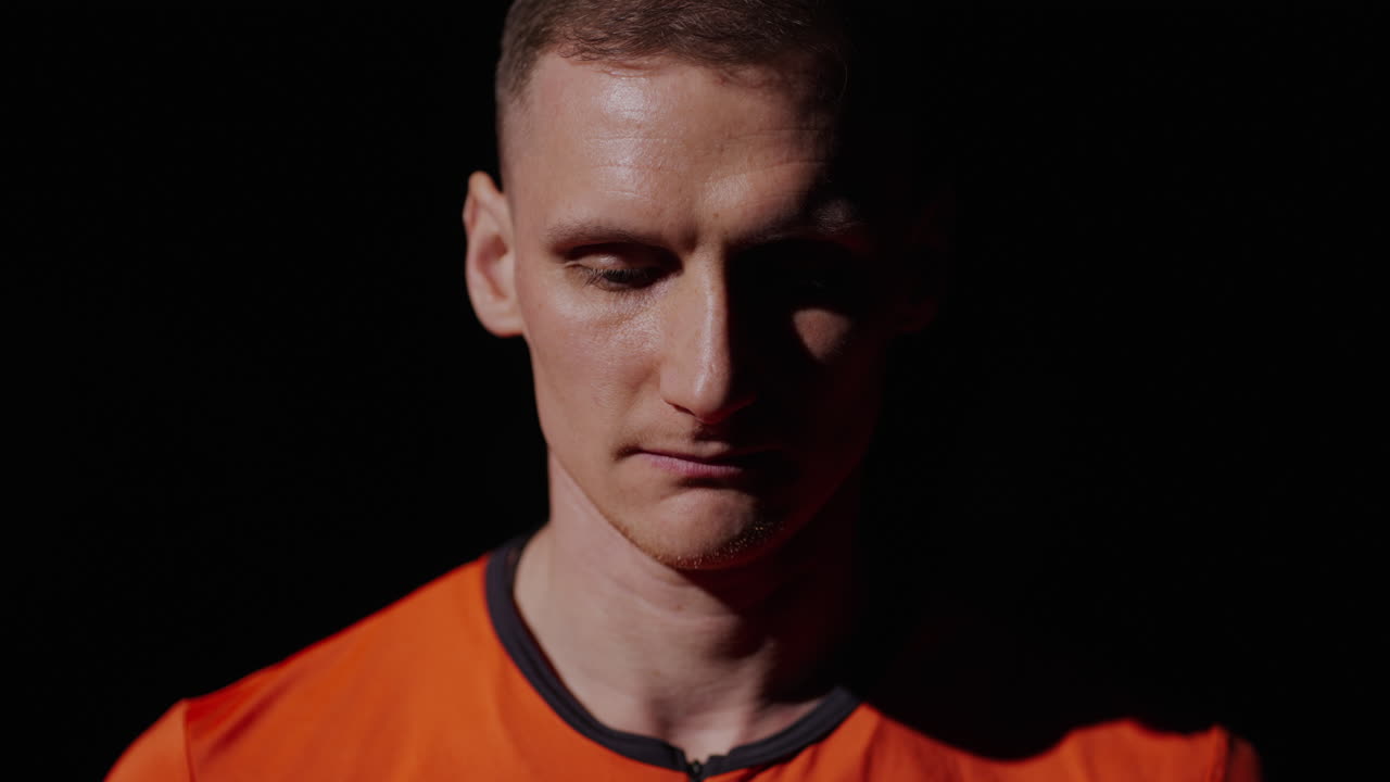 남자 의 클로즈업 초상화