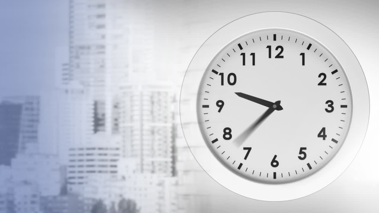 animación de un reloj que se mueve sobre el paisaje urbano