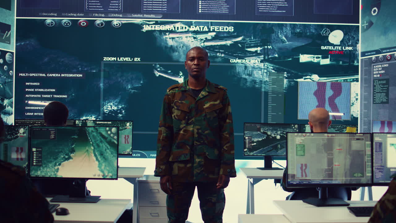 retrato del comandante de la guardia nacional vestido con uniforme de camuflaje militar