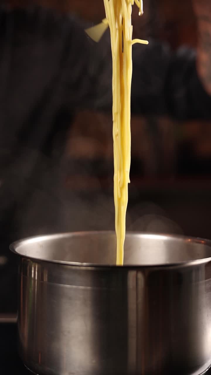 Cucina degli spaghetti