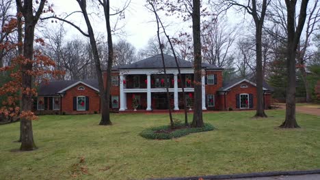 beautiful video of fortuna missouri homestead in rural missouri during a cloudy afternoon and the view of its beautiful background