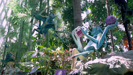 tema avatar en los jardines de la bahía en singapur