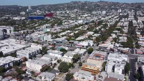 video de dron que revela las calles de los angeles
