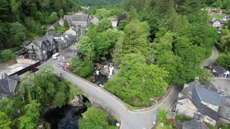 Pont-y-Pair-Brücke-Zwischen-Y-Coed-Und-North-Wales,-Drohnen-Luftaufnahme