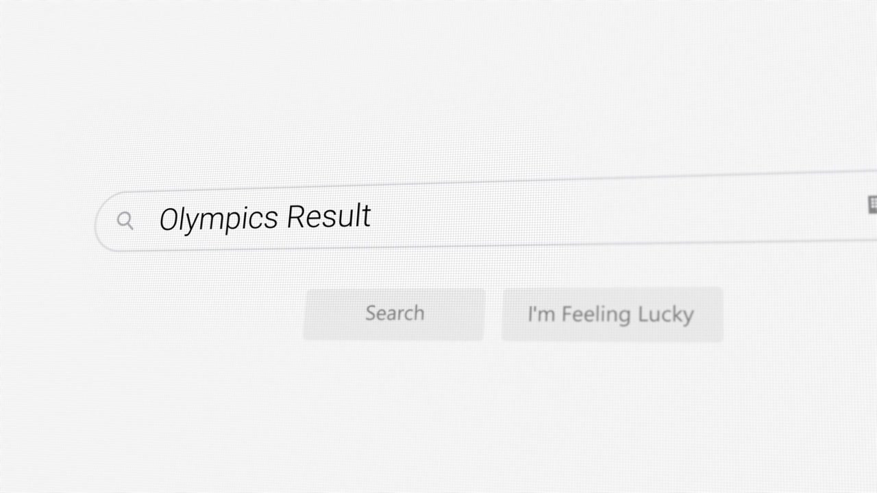 Søger efter OL-resultat i internetbrowseren