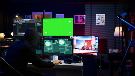 cybercriminal hacking using green screen pc and getting critical error