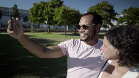 Couple-during-video-chat-via-smartphone