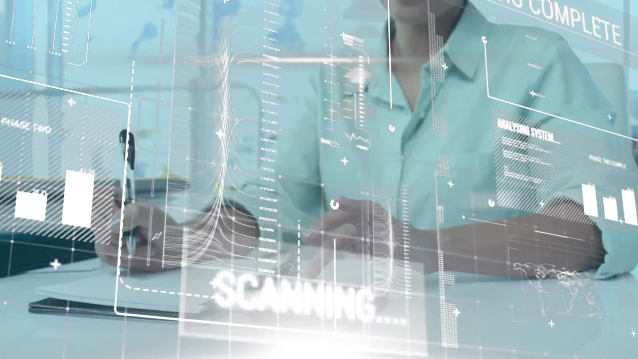 노트북에 글을 쓰는 아시아 여성을 가로질러 굴러가는 그래프와 통계