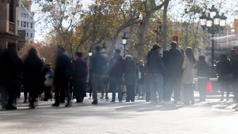 fast rush of christams shoppers in barcelona