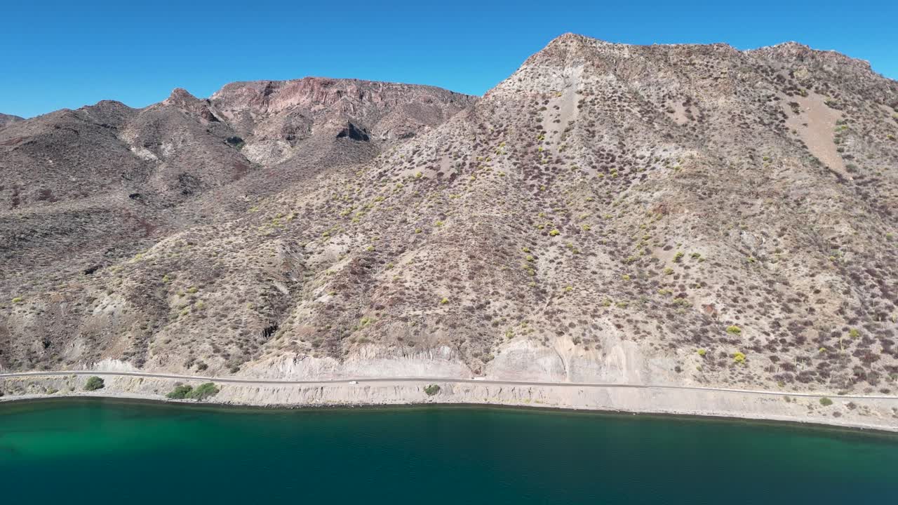 Drone shot of mar de cortés in baja sur mexico