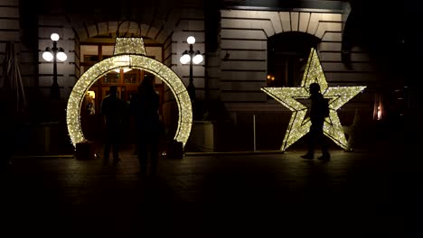 Decoración-De-Luces-Navideñas-En-La-Estación-Union