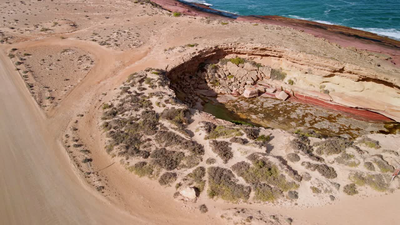 el increíble paisaje natural de las cuevas de talia, en la península de eyre, en el sur de australia.