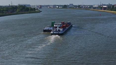 Marla-Duo,-the-first-23,999-TEU-container-ship,-arrives-in-Gravendeel