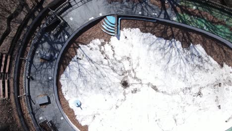 piscina del parque histórico de los páramos, lansing, michigan, vista aérea desde arriba hacia abajo
