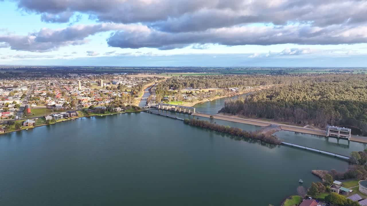 Aerial revealing the town of Yarrawonga and the road bridge over Lake Mulwala