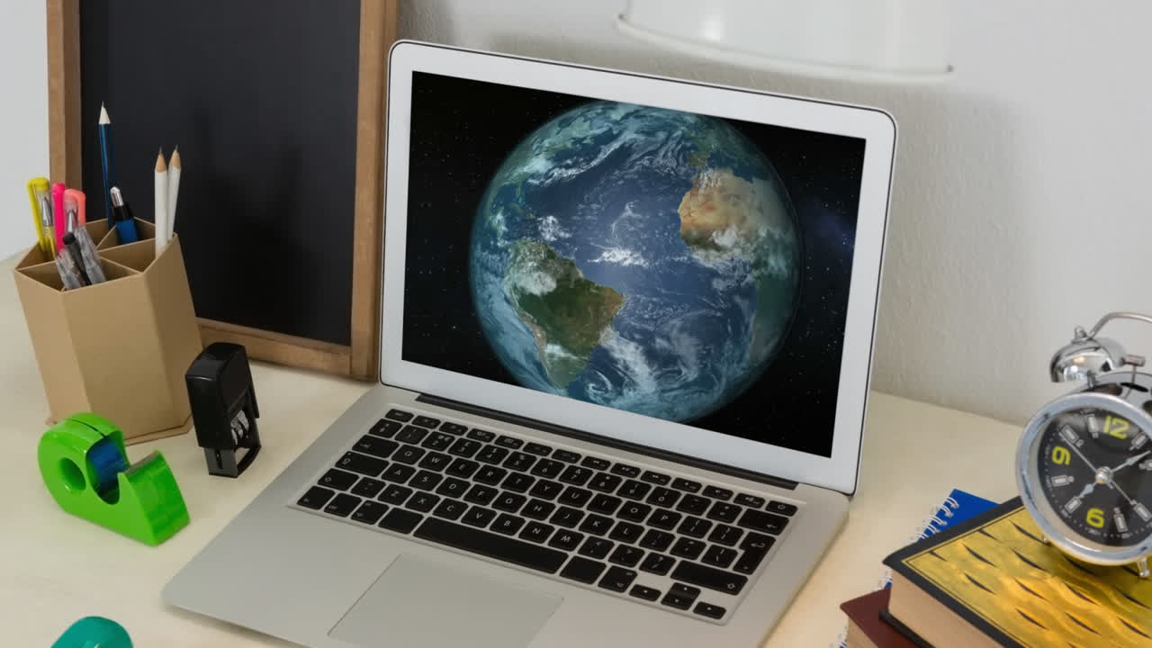 animación de un globo girando en una pantalla de computadora