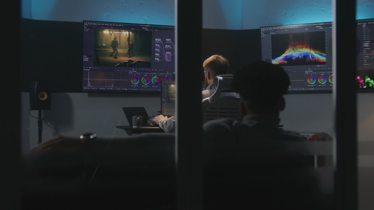 Video Editing Suite with People