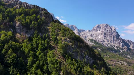 albania theth parque nacional drone aéreo 13.mp4