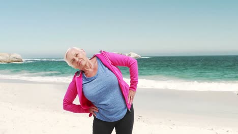 Old-retired-woman-doing-some-stretching