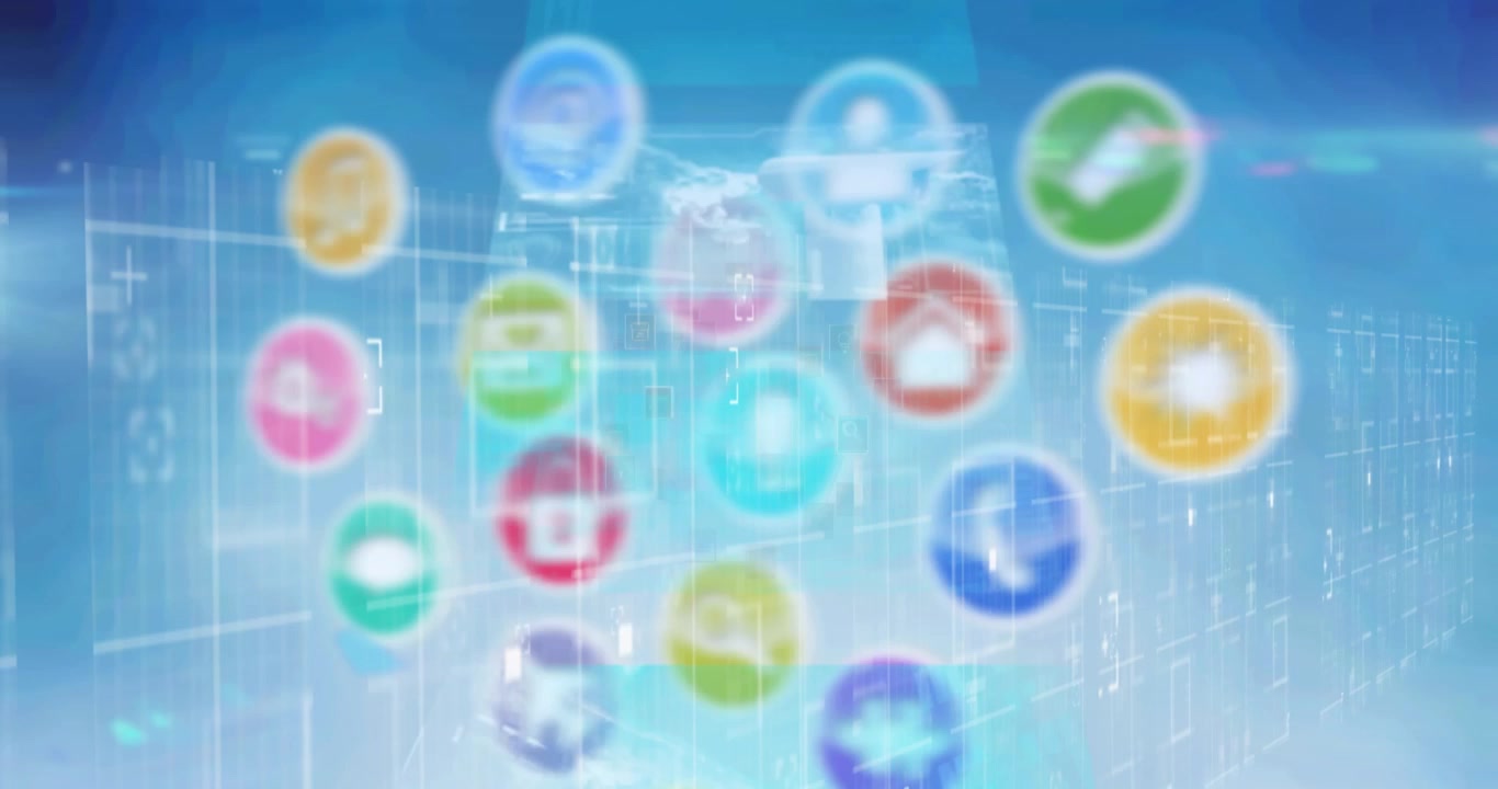 緑の背景に表示される図形とデータ処理のアニメーション。
