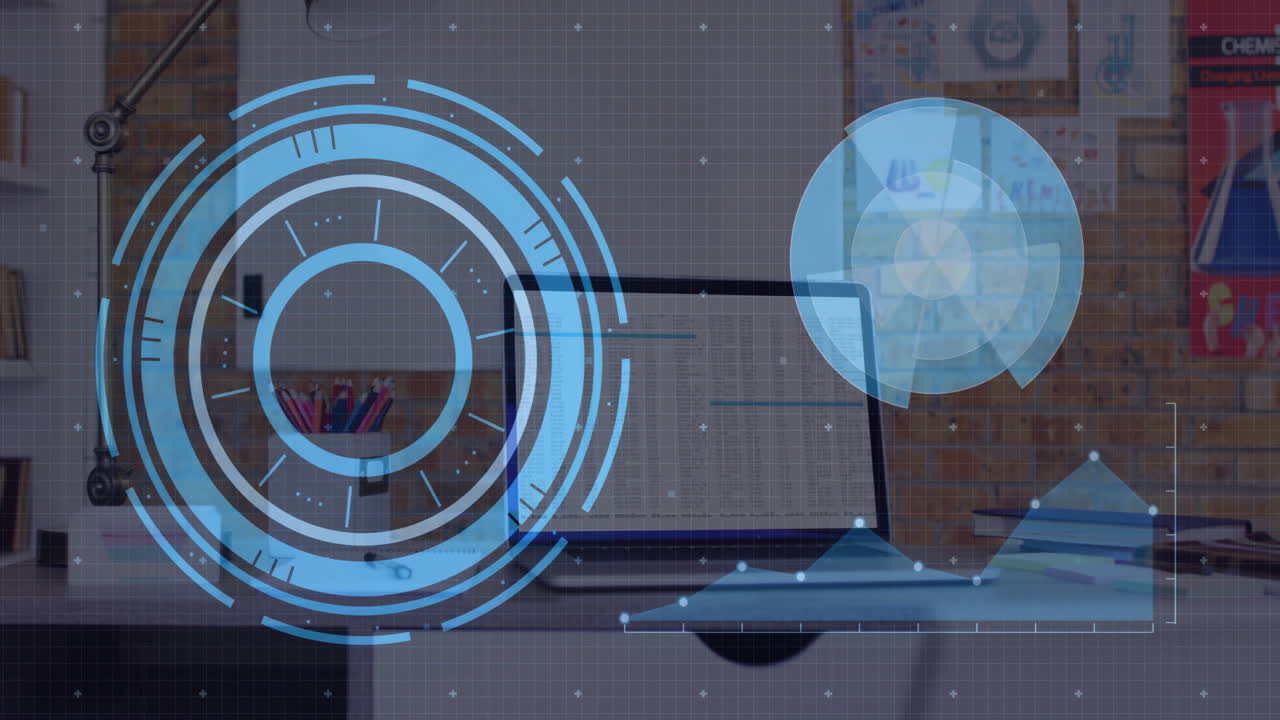 animación del procesamiento de datos con escaneo de alcance en el portátil en el escritorio de la oficina