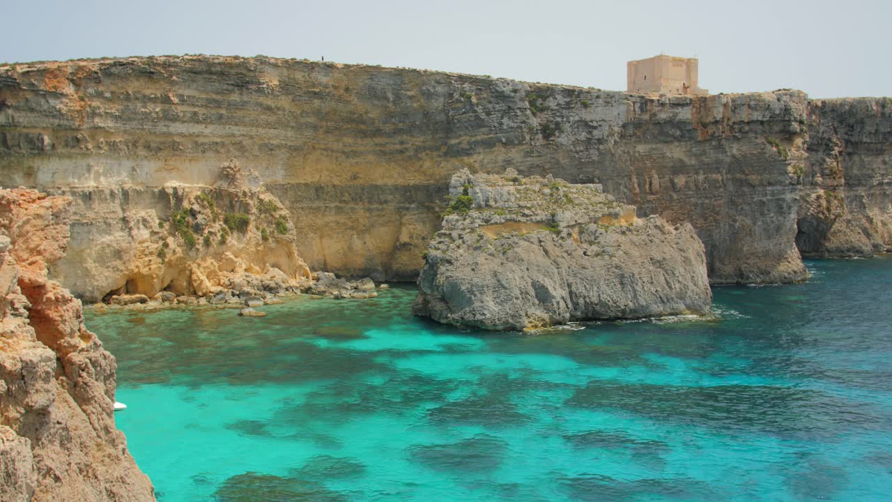 Laguna Blu, Malta