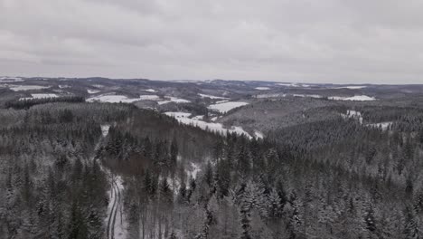 Impresionantes-Paisajes-De-Alemania-Occidental,-Europa,-Cubiertos-De-Nieve-Durante-El-Invierno