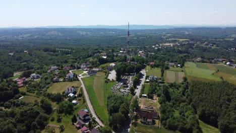 vista de la torre de telecomunicaciones en st