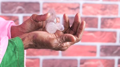 elderly hands in prayer