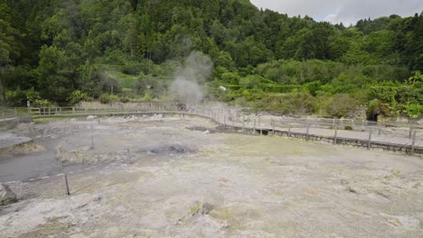 Wide-Panoramic-Over-Hot-Springs-Fumarolas-In-Furnas,-São-Miguel-Azores