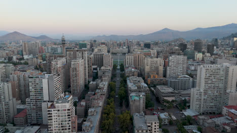 Luftaufnahme-Von-Santiago-De-Chile-La-Moneda-Auf-Reisen