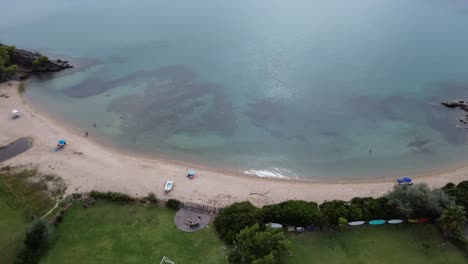 Spathias-Beach-Paradise-Enthüllt:-4K-Drohnenaufnahmen-Aus-Der-Luft-In-Griechenland