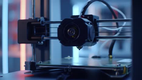 exploring the precision of 3d printing technology: a close-up look at the printer mechanism and components in action