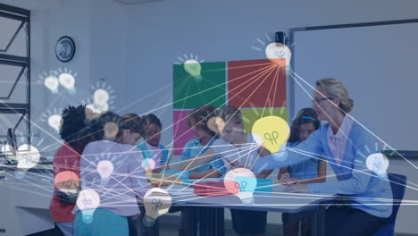 animación de la red de conexiones con bombillas y clase de alumnos diversos