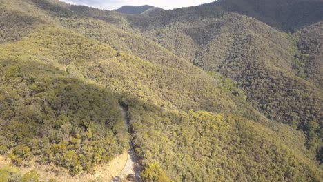 vista sobre las estribaciones de la montaña