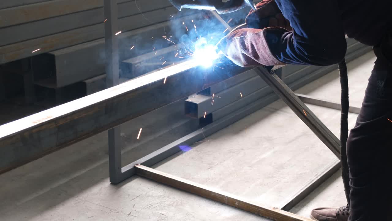 용접, 작업자 용접, 용접 증기 및 빛